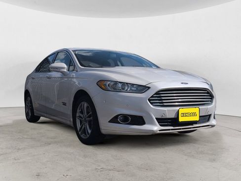 Used 2015 Ford Fusion Energi Titanium image 7