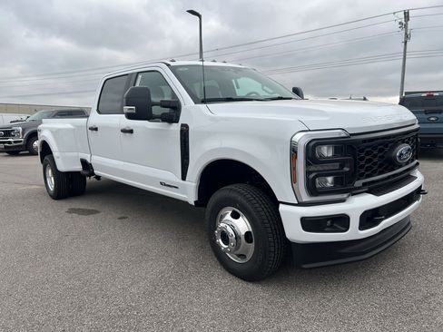 New 2026 Ford F350 XL AWD/4WD image 3