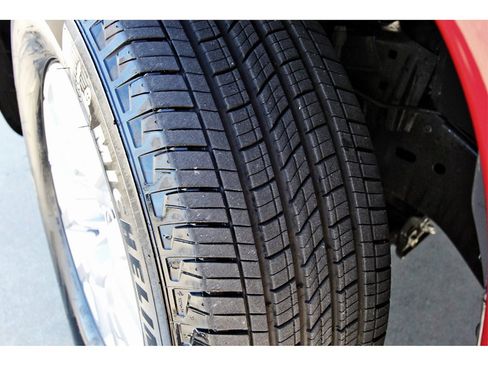 Certified 2024 Nissan Frontier SV w/ SV Convenience Package image 30