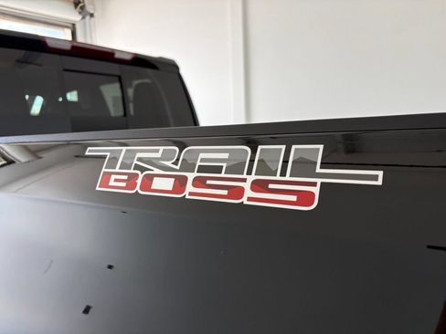 New 2026 Chevrolet Silverado 1500 LT Trail Boss w/ LT Trail Boss Premium Package AWD/4WD image 27