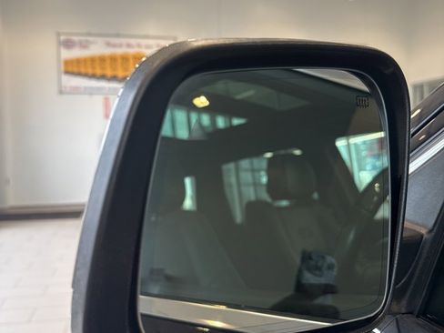 Used 2019 Ford Fusion SE image 41