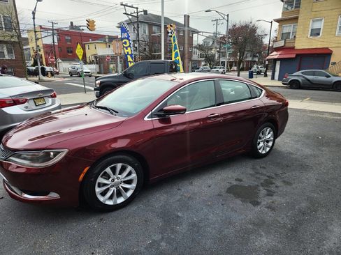 Used 2015 Chrysler 200 C w/ Navigation & Sound Group I image 7