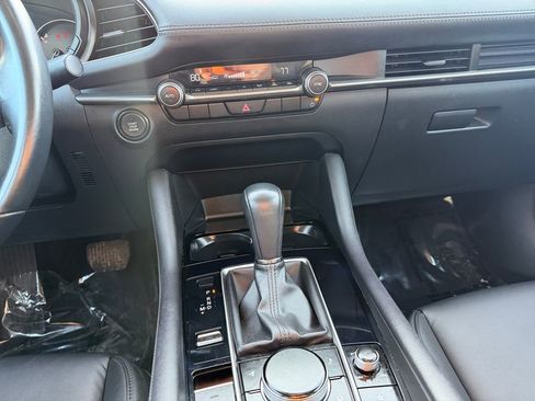 Used 2025 MAZDA MAZDA3 s image 11