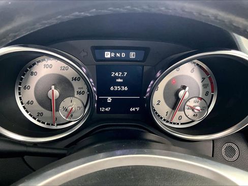 Used 2012 Mercedes-Benz SLK 350 image 26