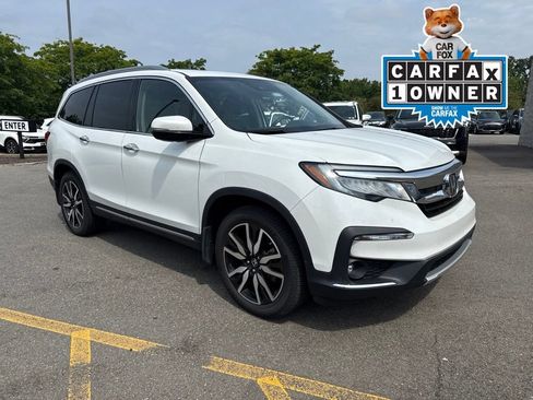 Used 2021 Honda Pilot Touring image 1