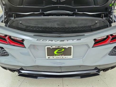 Used 2024 Chevrolet Corvette Stingray Premium Conv w/ 3LT RWD image 19