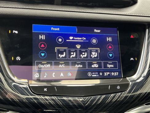 Certified 2025 Cadillac XT6 Premium Luxury image 23