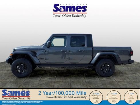 Used 2023 Jeep Gladiator Sport AWD/4WD image 6