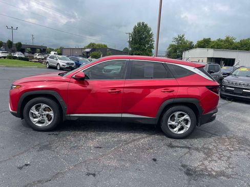 Used 2022 Hyundai Tucson SE w/ Cargo Package FWD image 4