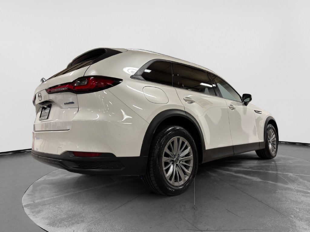 Used 2024 MAZDA CX-90 Plug-In Hybrid w/ Preferred AWD/4WD image 28