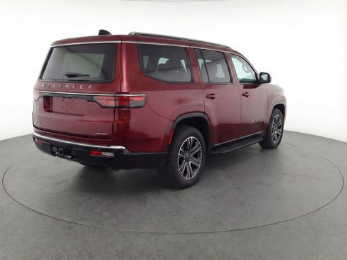 Used 2024 Jeep Wagoneer Series II image 5