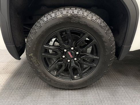 New 2026 GMC Sierra 1500 Elevation w/ Elevation Premium Package image 12