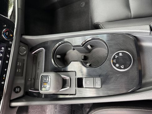 Used 2026 Nissan Rogue SL AWD/4WD image 41