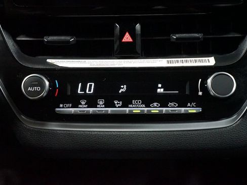 Used 2024 Toyota Corolla LE FWD image 20