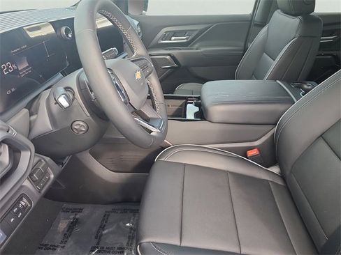 New 2026 Chevrolet Silverado EV LT w/ Plus Package image 18
