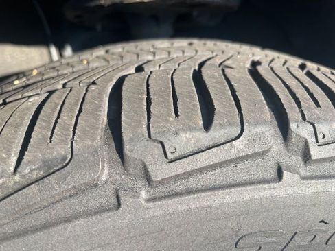 Used 2015 Toyota Highlander Limited image 5