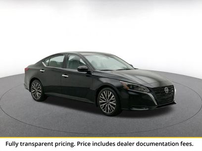 Used 2025 Nissan Altima 2.5 SV