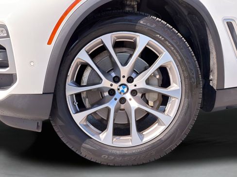 Used 2020 BMW X5 xDrive40i w/ Premium Package AWD/4WD image 25