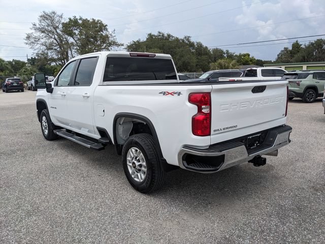 Used 2025 Chevrolet Silverado 2500 LT AWD/4WD image 6