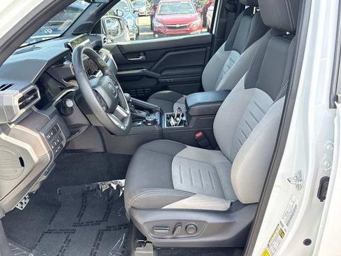 Used 2024 Toyota Tacoma TRD Sport w/ TRD Sport Upgrade Package AWD/4WD image 14