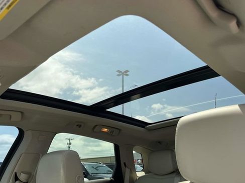 Used 2013 Cadillac SRX Luxury FWD image 14