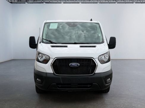 Used 2024 Ford Transit 250 Low Roof w/ Exterior Upgrade Package RWD image 2