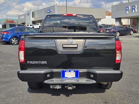 Used 2021 Nissan Frontier S w/ S Utility Package image 8