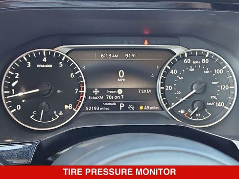 Used 2024 Nissan Pathfinder SV FWD image 30