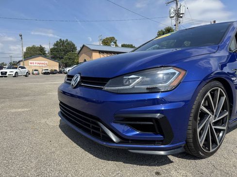 Used 2018 Volkswagen Golf 4-Door AWD/4WD image 13