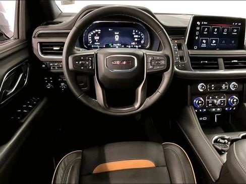 Used 2024 GMC Yukon XL AT4 image 6