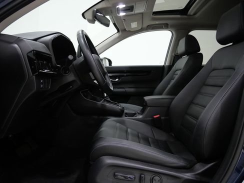 Used 2025 Honda CR-V EX-L image 13