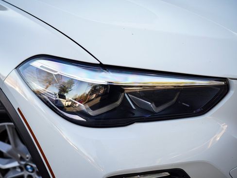 Used 2020 BMW X5 xDrive40i w/ Convenience Package image 6