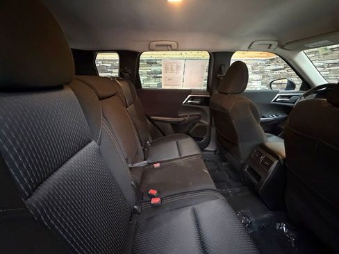 Used 2022 Mitsubishi Outlander ES image 26