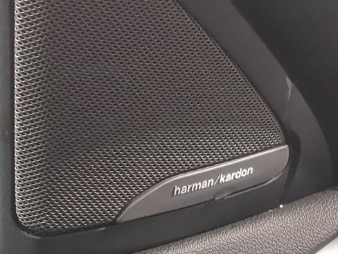 Used 2023 BMW X6 xDrive40i w/ M Sport Package image 46