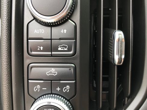 Used 2021 GMC Sierra 1500 4x4 Double Cab w/ Sierra Value Package image 34