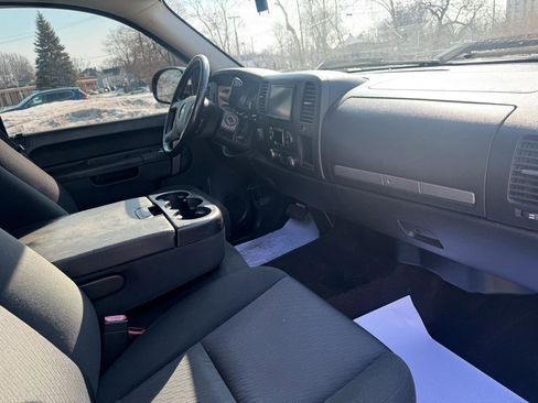 Used 2013 Chevrolet Silverado 1500 LT image 32