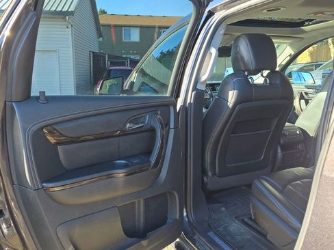 Used 2015 GMC Acadia Denali image 39