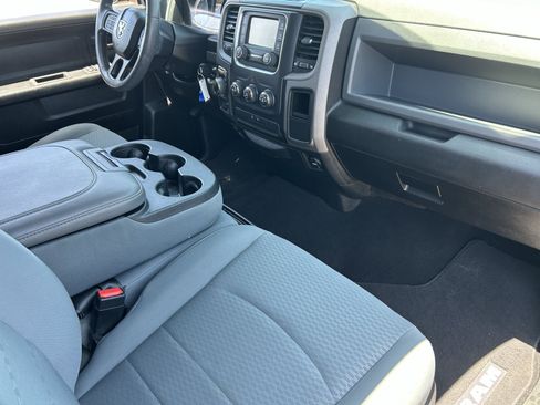 Used 2019 RAM 1500 Express w/ Wheel & Sound Group AWD/4WD image 12