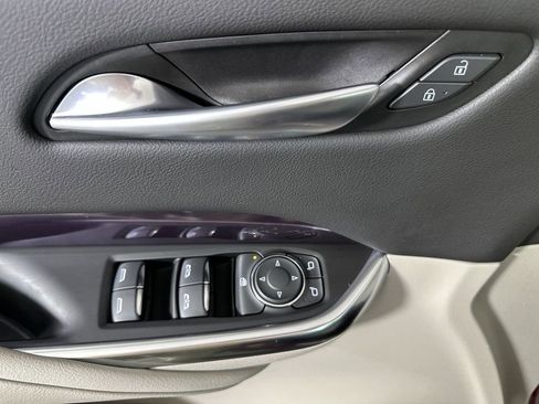 Certified 2023 Cadillac XT4 Luxury w/ Cold Weather Package image 26