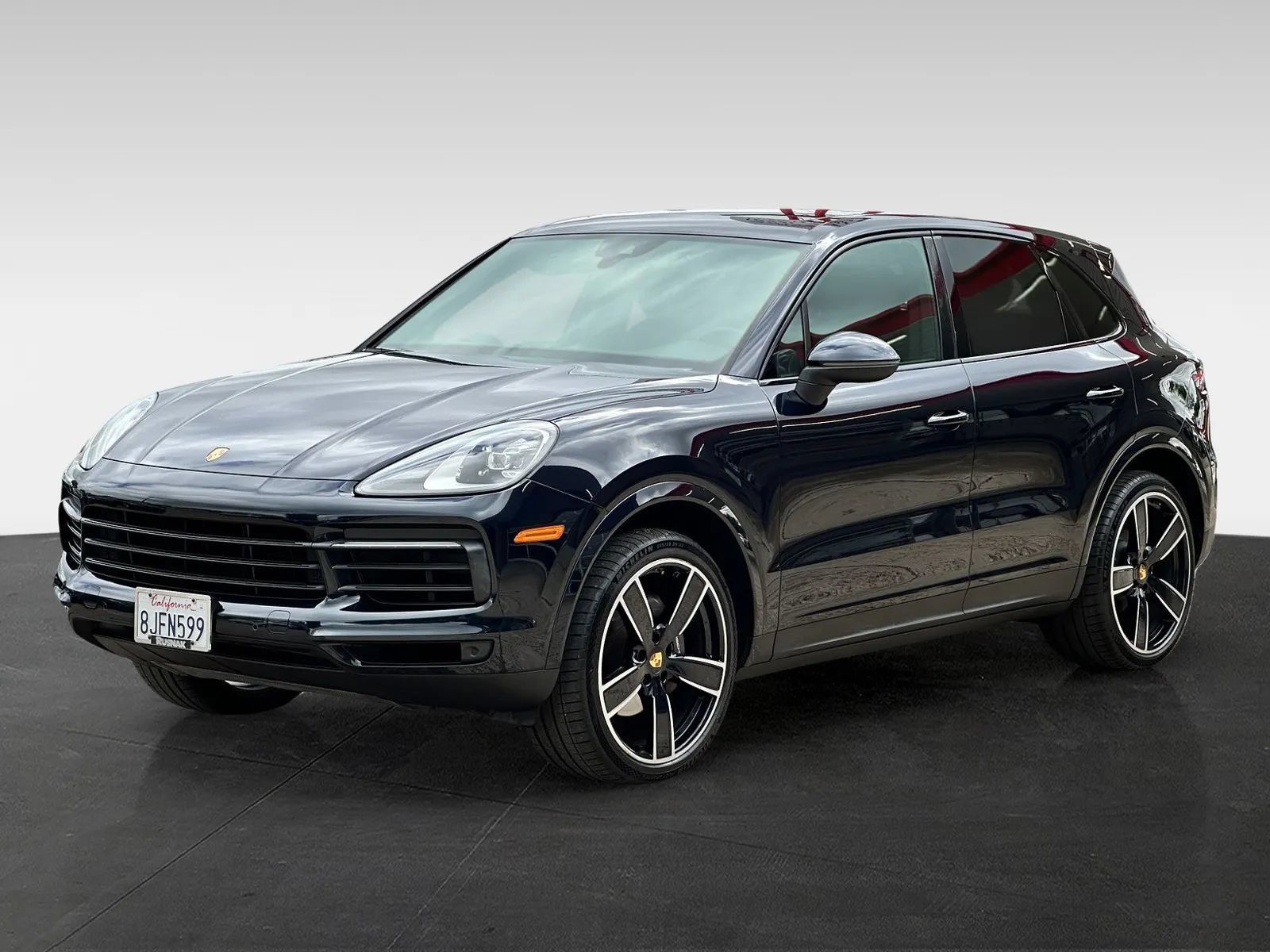 Used 2019 Porsche Cayenne AWD/4WD image 3