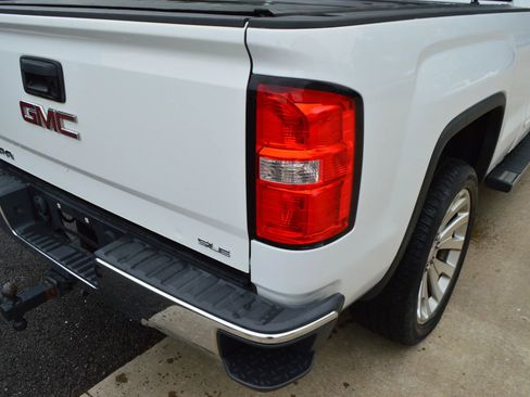Used 2018 GMC Sierra 1500 SLE AWD/4WD image 11