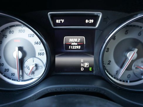 Used 2015 Mercedes-Benz GLA 250 w/ Premium Package image 11