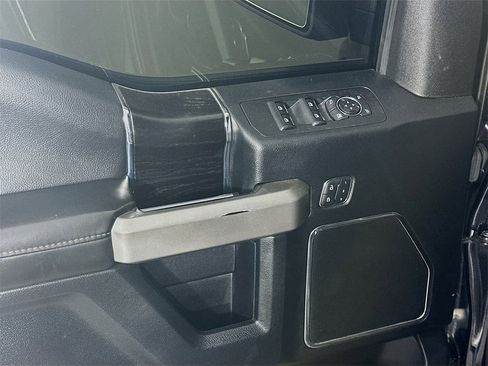 Used 2019 Ford F150 Platinum image 25