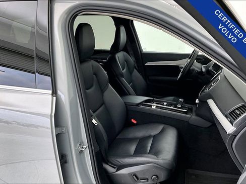 Used 2024 Volvo XC90 B5 Core w/ Protection Package Premier image 11