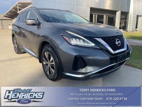 Used 2020 Nissan Murano S image 1