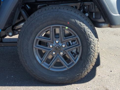 New 2026 Jeep Gladiator Sport image 26