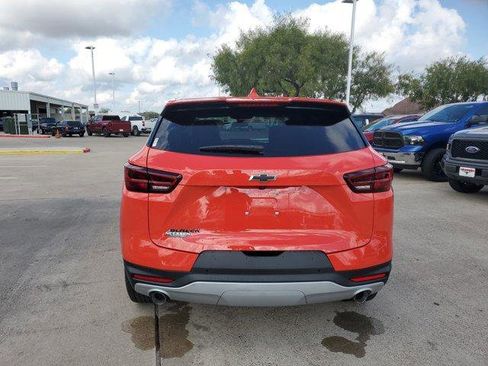 New 2025 Chevrolet Blazer LT w/ Driver Confidence Package image 6