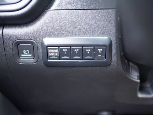 Used 2021 Chevrolet Silverado 3500 W/T w/ WT Convenience Package AWD/4WD image 27