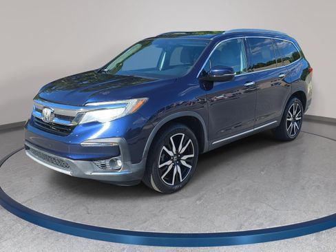 Used 2019 Honda Pilot Touring image 1