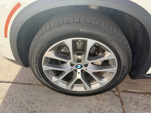 Used 2019 BMW X5 xDrive40i w/ Convenience Package image 11